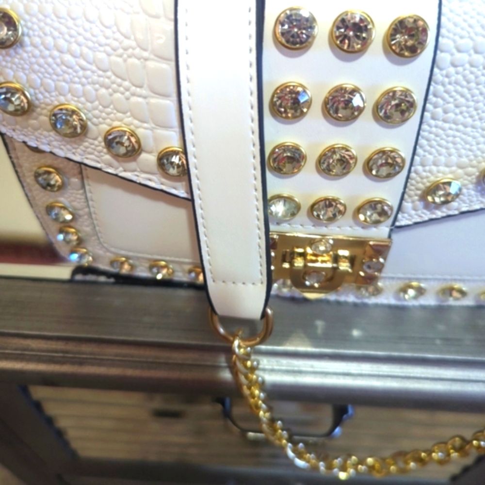 Rhinestone white crossbody bag brand new very sparkly 9 by 6 by 3